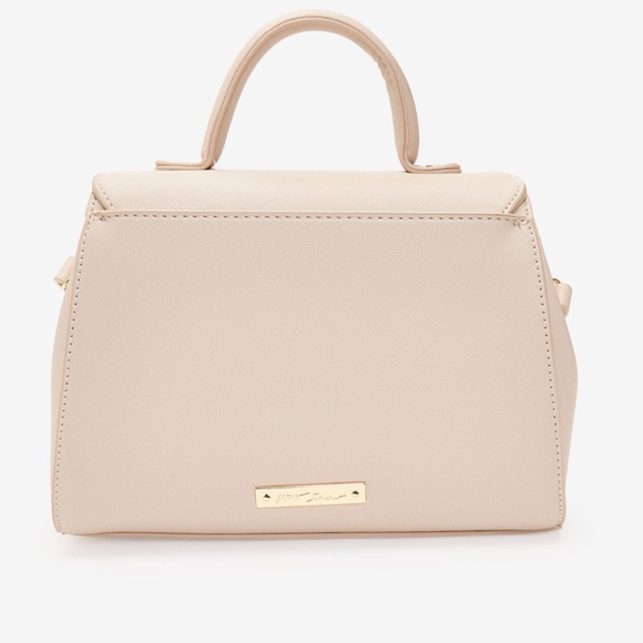 NEW BETSEY JOHNSON XO Kyla Crossbody Purse handbag Bag Oatmeal - Picture 2 of 7